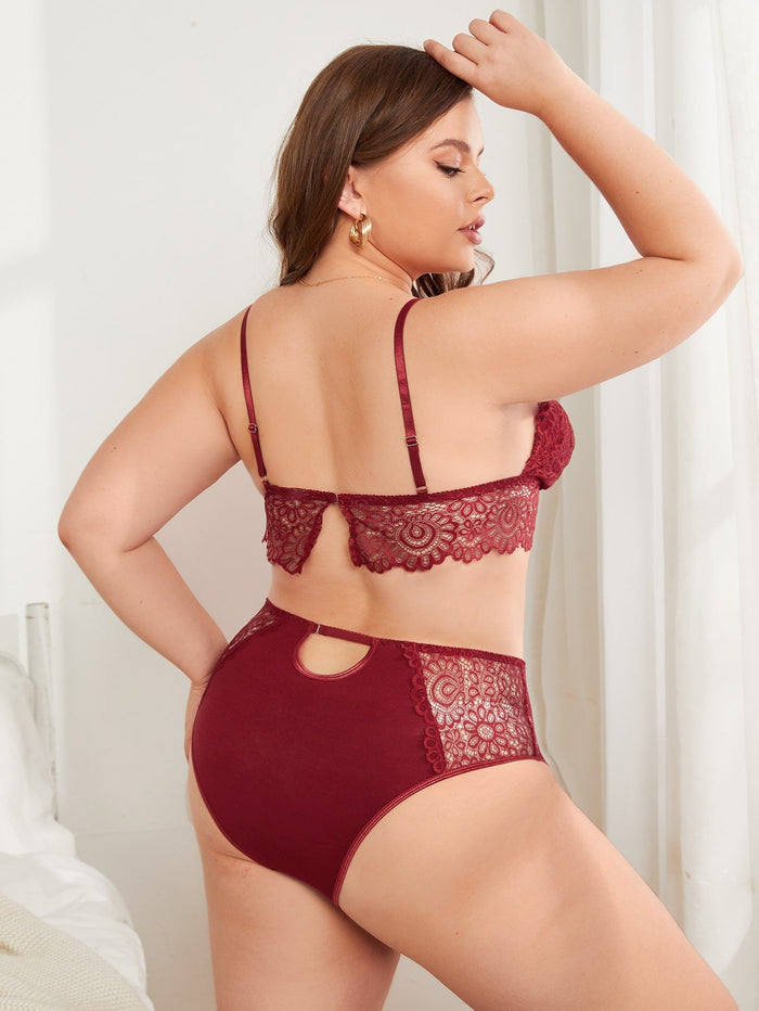 Sous-vêtement en dentelle bordeaux - Modèle Berthe