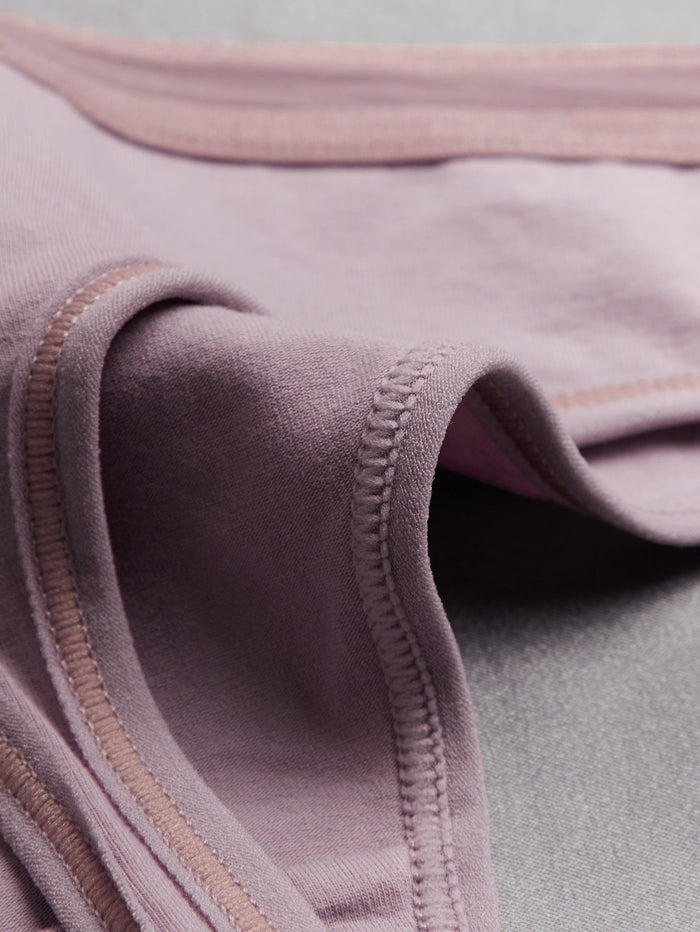 String avec nœud décoratif mauve - Modèle Aimé